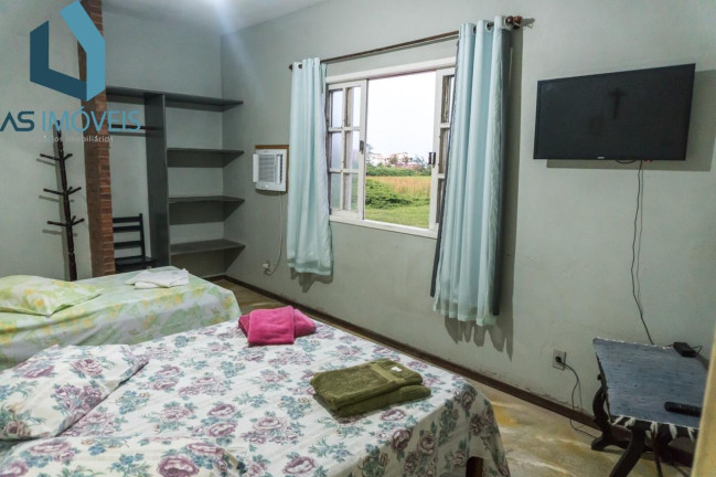 Imagem Casa com 7 Quartos à Venda, 240 m² em Foguete - Cabo Frio Imagem Casa com 7 Quartos à Venda, 240 m² em Foguete - Cabo Frio