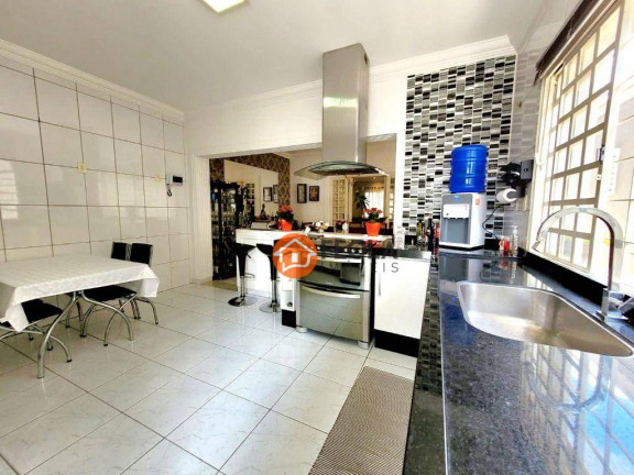 Imagem Casa com 3 Quartos à Venda, 202 m² em Jardim São Roque - Americana Imagem Casa com 3 Quartos à Venda, 202 m² em Jardim São Roque - Americana