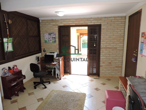Imagem Casa com 5 Quartos à Venda, 1 m² em Fazendinha - Carapicuíba
