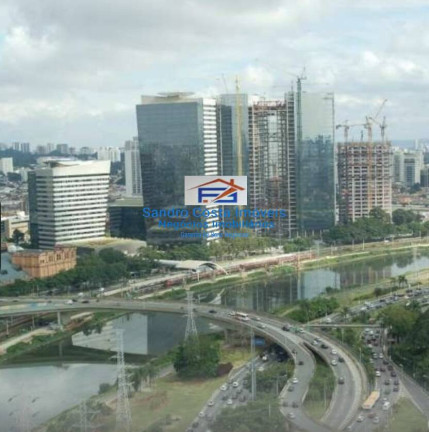 Sala Comercial à Venda, 1.305 m² em Morumbi - São Paulo
