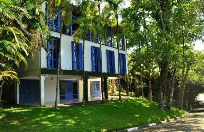 Imagem Casa com 4 Quartos à Venda, 360 m² Imagem Casa com 4 Quartos à Venda, 360 m²