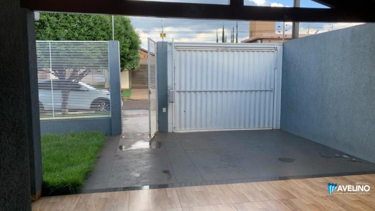 Imagem Casa com 4 Quartos à Venda, 220 m² em Vila Arapongas - Dourados Imagem Casa com 4 Quartos à Venda, 220 m² em Vila Arapongas - Dourados