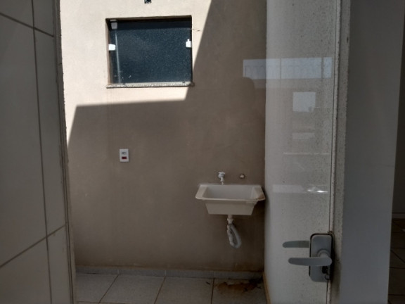 Imagem Casa com 2 Quartos à Venda, 60 m² em Bauru
