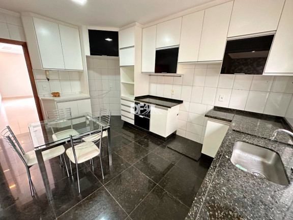 Imagem Casa com 3 Quartos à Venda, 500 m² em Vicente Pires - Brasília Imagem Casa com 3 Quartos à Venda, 500 m² em Vicente Pires - Brasília