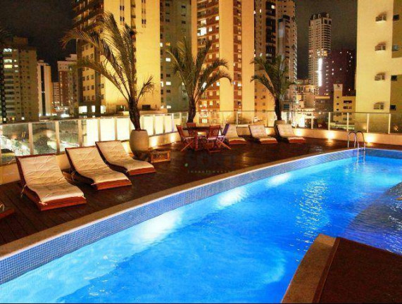 Imagem Apartamento com 3 Quartos à Venda, 130 m² em Centro - Balneário Camboriú