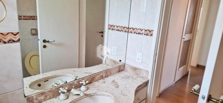 Imagem Imóvel com 3 Quartos à Venda, 200 m² em Aclimação - São Paulo Imagem Imóvel com 3 Quartos à Venda, 200 m² em Aclimação - São Paulo