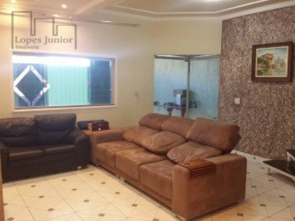 Casa com 4 Quartos à Venda, 300 m² em Cajuru Do Sul - Sorocaba