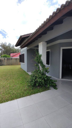 Imagem Casa com 4 Quartos para Temporada, 300 m² em Nova Tramandaí - Tramandaí Imagem Casa com 4 Quartos para Temporada, 300 m² em Nova Tramandaí - Tramandaí