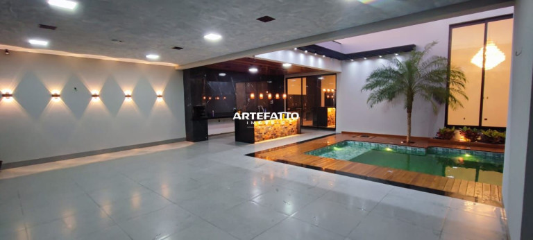 Casa com 3 Quartos à Venda, 221 m² em Jardim Natal - Franca