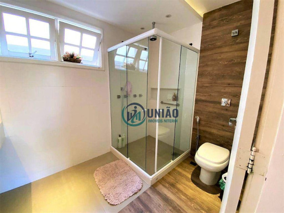 Imagem Casa com 5 Quartos à Venda, 352 m² em Piratininga - Niterói
