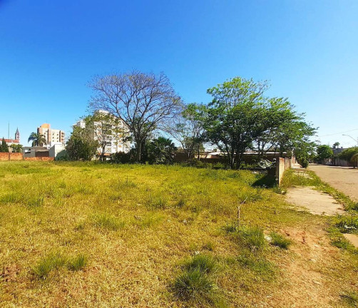 Imagem Terreno à Venda, 2.000 m² em Itaqui Imagem Terreno à Venda, 2.000 m² em Itaqui