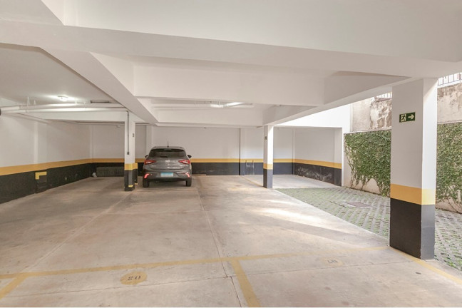 Imagem Apartamento com 1 Quarto à Venda, 31 m² em Menino Deus - Porto Alegre