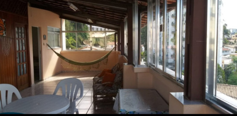 Imagem Imóvel com 5 Quartos à Venda, 200 m² em Santa Helena - Juiz De Fora Imagem Imóvel com 5 Quartos à Venda, 200 m² em Santa Helena - Juiz De Fora