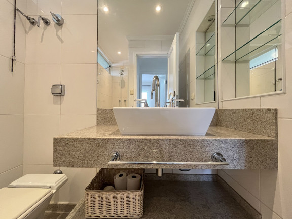Imagem Apartamento com 3 Quartos à Venda, 205 m² em Boqueirão - Santos