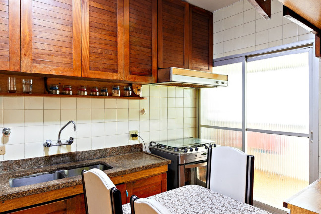 Imagem Apartamento com 3 Quartos à Venda, 128 m² em Vila Nova Conceição - São Paulo Imagem Apartamento com 3 Quartos à Venda, 128 m² em Vila Nova Conceição - São Paulo