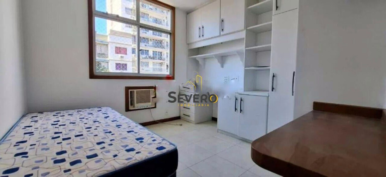 Imagem Apartamento com 4 Quartos à Venda, 175 m² em Ingá - Niterói