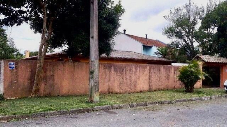 Imagem Casa com 5 Quartos à Venda, 350 m² em Mercês - Curitiba