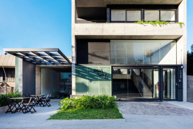 Imagem Imóvel com 1 Quarto à Venda, 75 m² em Menino Deus - Porto Alegre Imagem Imóvel com 1 Quarto à Venda, 75 m² em Menino Deus - Porto Alegre