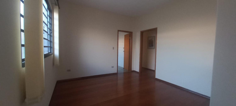Imagem Casa com 4 Quartos à Venda, em Centro - Getulina Imagem Casa com 4 Quartos à Venda, em Centro - Getulina