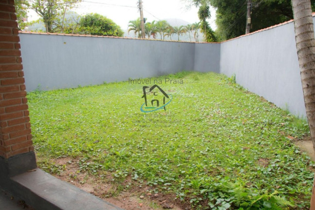 Imagem Sobrado com 3 Quartos à Venda,  em Martim De Sá - Caraguatatuba