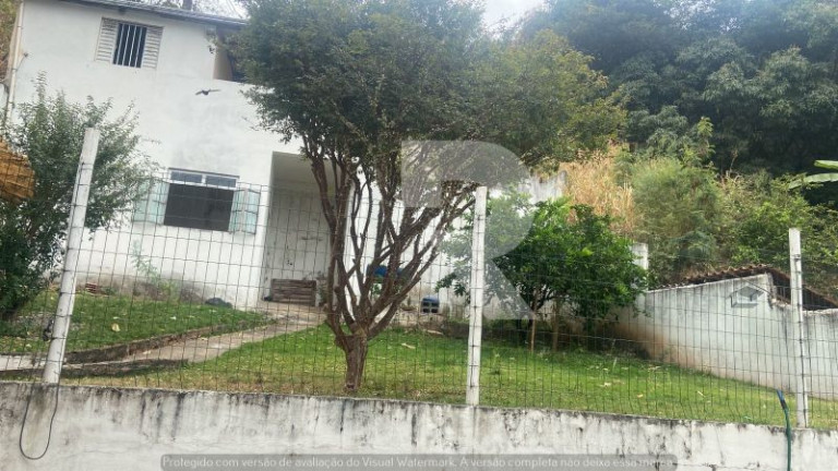 Imagem Casa com 3 Quartos à Venda, 399 m²