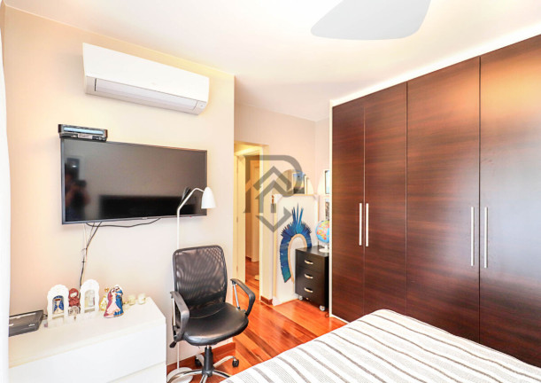 Imagem Apartamento com 3 Quartos à Venda, 226 m² em Vila Nova Conceição - São Paulo Imagem Apartamento com 3 Quartos à Venda, 226 m² em Vila Nova Conceição - São Paulo