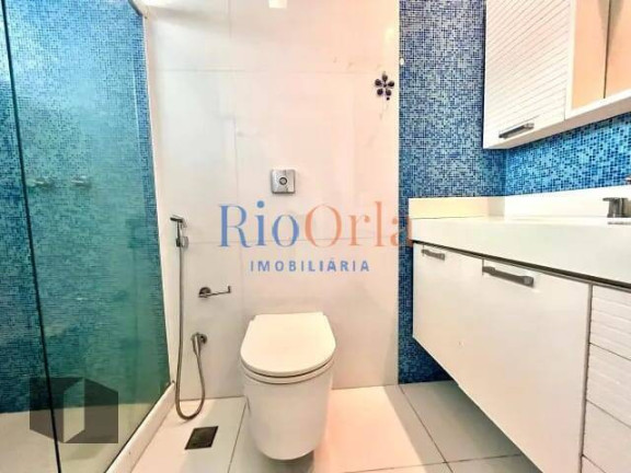 Imagem Apartamento com 4 Quartos à Venda, 206 m² em Barra Da Tijuca - Rio De Janeiro