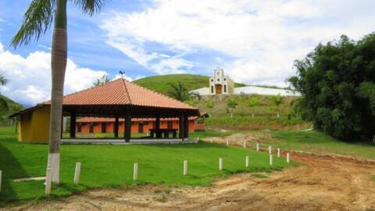 Imagem Chácara à Venda, 87 m² em Vila Paraíba - Guaratinguetá Imagem Chácara à Venda, 87 m² em Vila Paraíba - Guaratinguetá