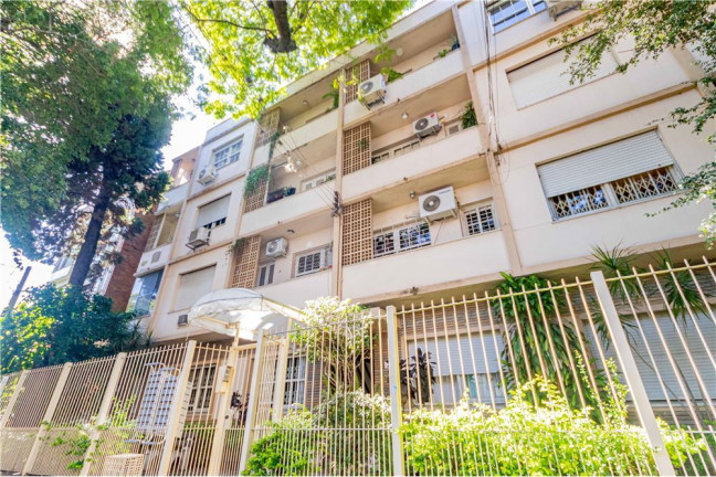 Imagem Imóvel com 2 Quartos à Venda, em Rio Branco - Porto Alegre Imagem Imóvel com 2 Quartos à Venda, em Rio Branco - Porto Alegre