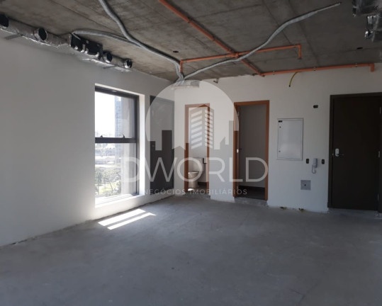 Sala Comercial à Venda, 42 m² em Vila Guiomar - Santo André
