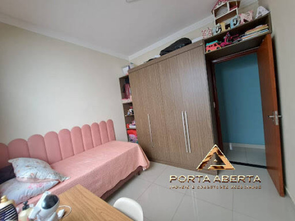 Imagem Casa com 3 Quartos à Venda, 240 m² em Cidade Nova - Santana Do Paraíso