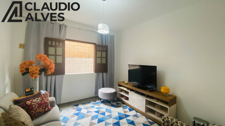 Imagem Casa com 4 Quartos à Venda, 200 m² em Capuchinhos - Feira De Santana