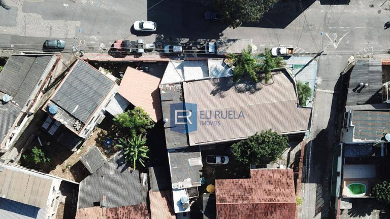 Imagem Casa com 6 Quartos à Venda, 600 m² em Centro - Vila Velha