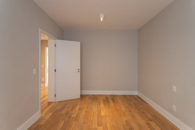 Imagem Imóvel com 3 Quartos à Venda, 206 m² em Higienópolis - São Paulo Imagem Imóvel com 3 Quartos à Venda, 206 m² em Higienópolis - São Paulo