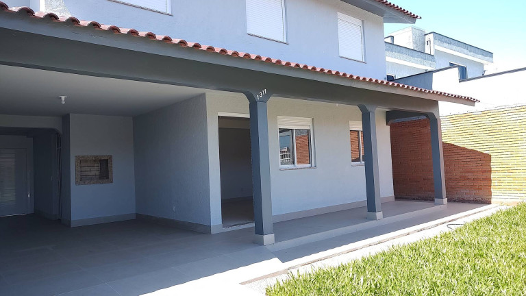 Imagem Casa com 5 Quartos à Venda, 300 m² em Nova Tramandaí - Tramandaí Imagem Casa com 5 Quartos à Venda, 300 m² em Nova Tramandaí - Tramandaí