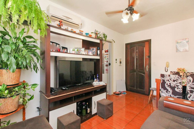 Imagem Apartamento com 3 Quartos à Venda, 60 m² em Vila Nova - Porto Alegre