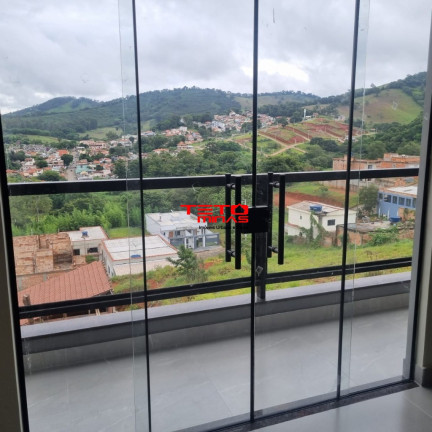 Casa com 3 Quartos à Venda, 100 m² em São Lourenço Velho - São Lourenço