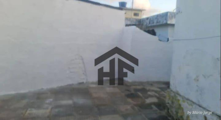 Imagem Casa com 3 Quartos à Venda, 427 m² em Hipódromo - Recife
