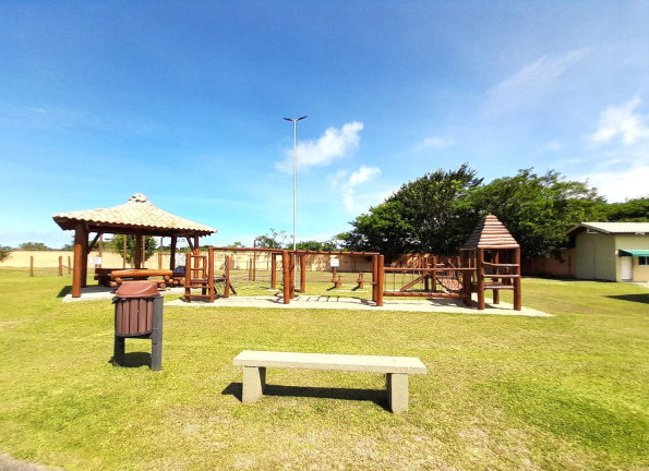 Terreno à Venda, 360 m² em Jardim Sao Luiz - Peruíbe