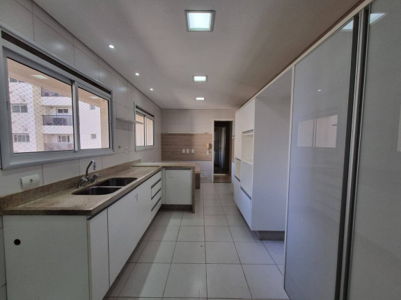 Imagem Apartamento com 4 Quartos para Alugar, 212 m² em Alphaville - Barueri