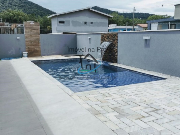 Casa com 4 Quartos à Venda, 345 m² em Praia Da Lagoinha - Ubatuba