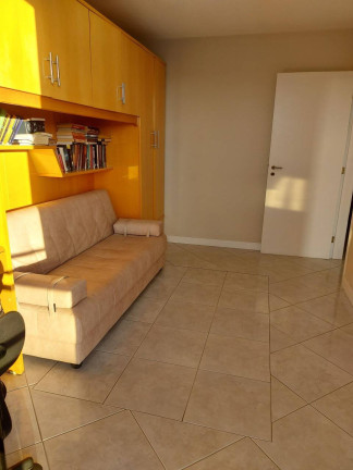 Imagem Sobrado com 3 Quartos à Venda, 366 m² em Guabirotuba - Curitiba Imagem Sobrado com 3 Quartos à Venda, 366 m² em Guabirotuba - Curitiba