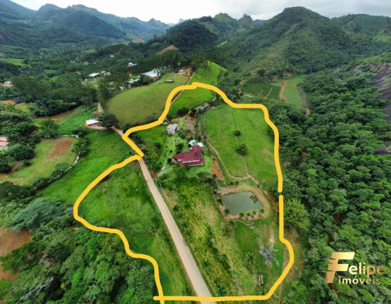 Imagem Imóvel com 8 Quartos à Venda, 60.000 m² em Timbuí - Timbuí
