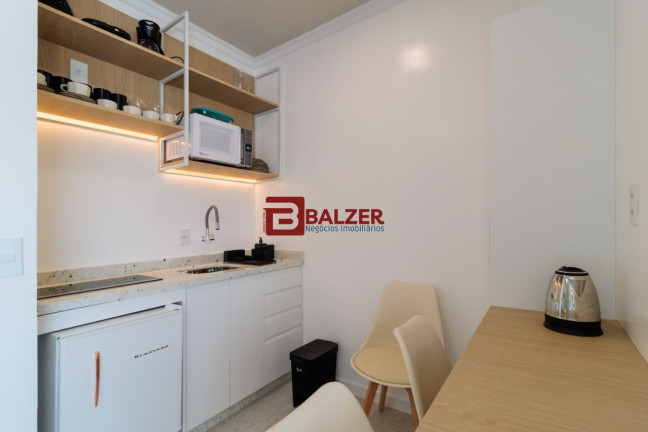 Imagem Apartamento com 1 Quarto à Venda, 54 m² em Centro - Florianópolis