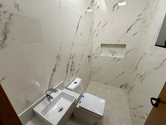 Imagem Casa com 3 Quartos à Venda, 125 m² em Setor Três Marias - Goiânia Imagem Casa com 3 Quartos à Venda, 125 m² em Setor Três Marias - Goiânia