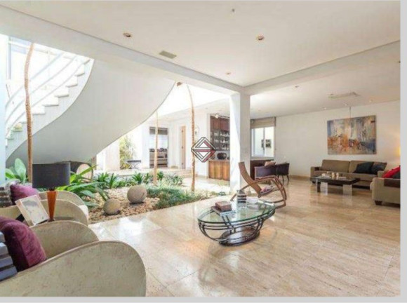 Imagem Casa com 5 Quartos à Venda, 551 m² em Chácara Monte Alegre - São Paulo