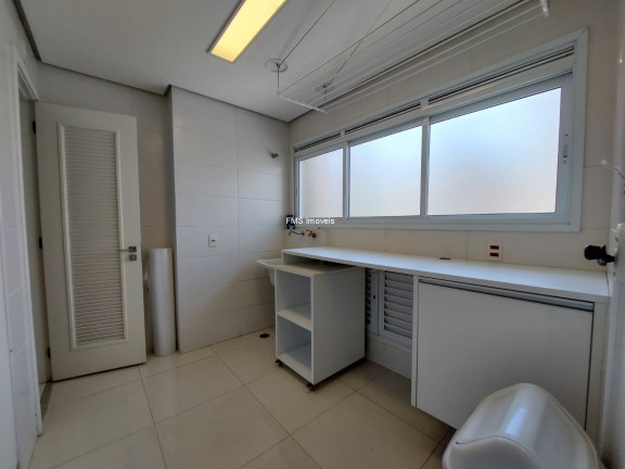Imagem Imóvel com 3 Quartos à Venda, 158 m² em Vila Nova Conceição - São Paulo Imagem Imóvel com 3 Quartos à Venda, 158 m² em Vila Nova Conceição - São Paulo