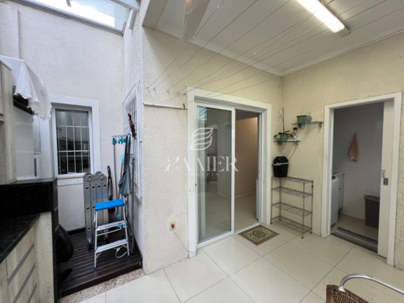 Foto do imóvel Casa de Condomínio com 3 Quartos à Venda, 132 m² em Glória - Joinville