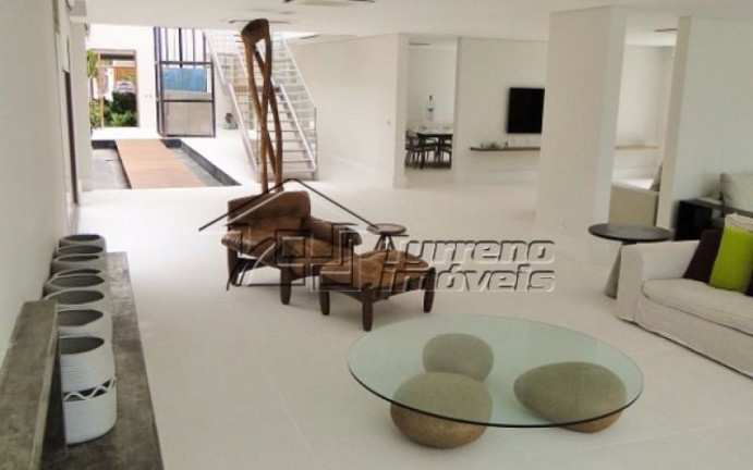 Imagem Casa com 11 Quartos à Venda, 1.632 m² em São Sebastião - São Sebastião Imagem Casa com 11 Quartos à Venda, 1.632 m² em São Sebastião - São Sebastião