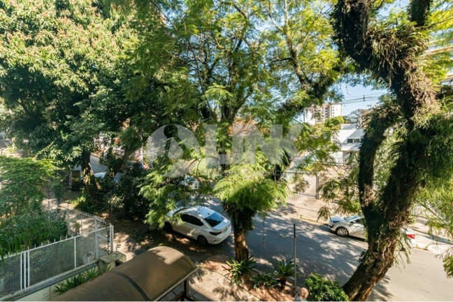 Imagem Apartamento com 1 Quarto à Venda, 51 m² em Petrópolis - Porto Alegre